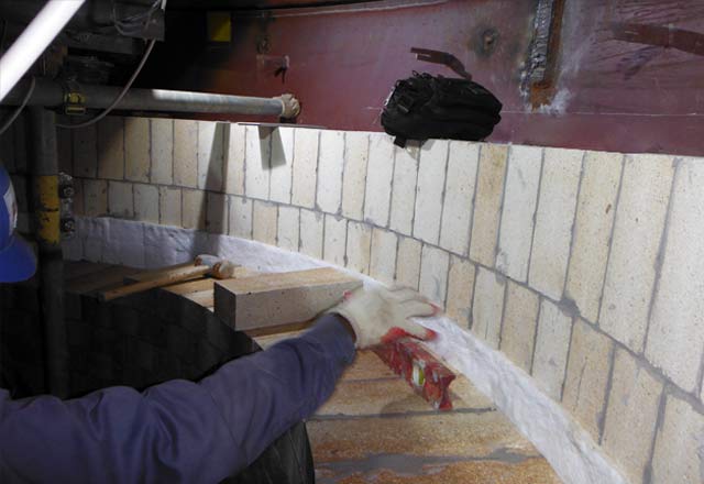 Brick lining indonesia, perusahaan brick lining, refractory indonesia, hafila daya utama, perusahaan refractory di indonesia, jasa refractory indonesia, proyek refractory indonesia